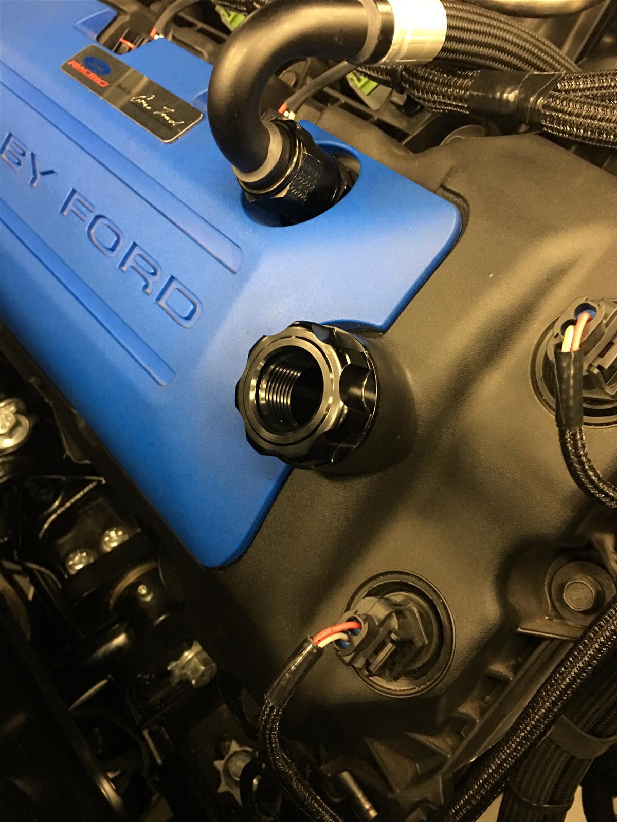 Earl's Performance 3434122ERL Earl's Performance Vented Oil Fill Caps Summit Racing