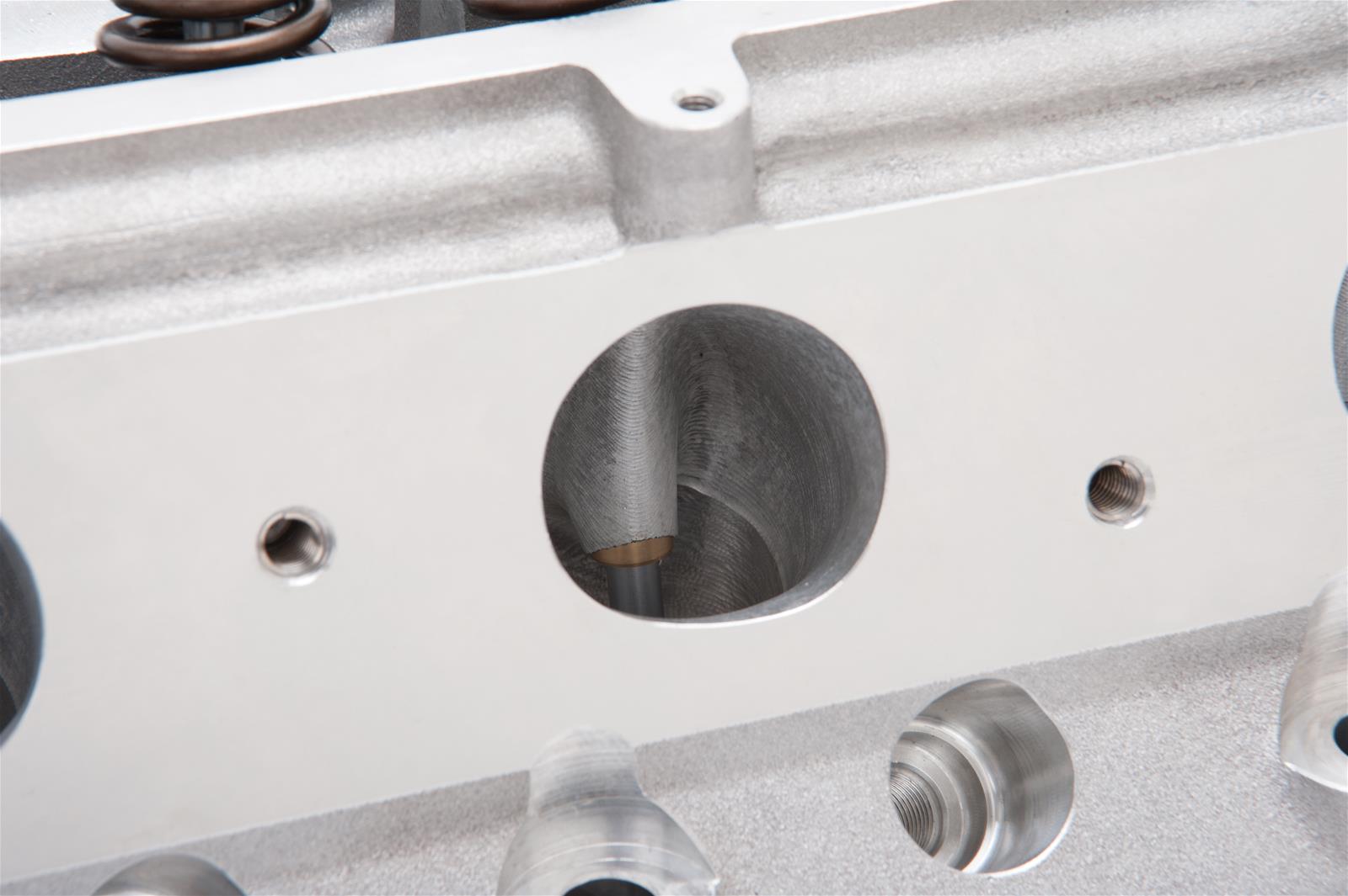 Edelbrock Cylinder Head Race Victor Jr Complete Chevy Gen V LT1/LT4