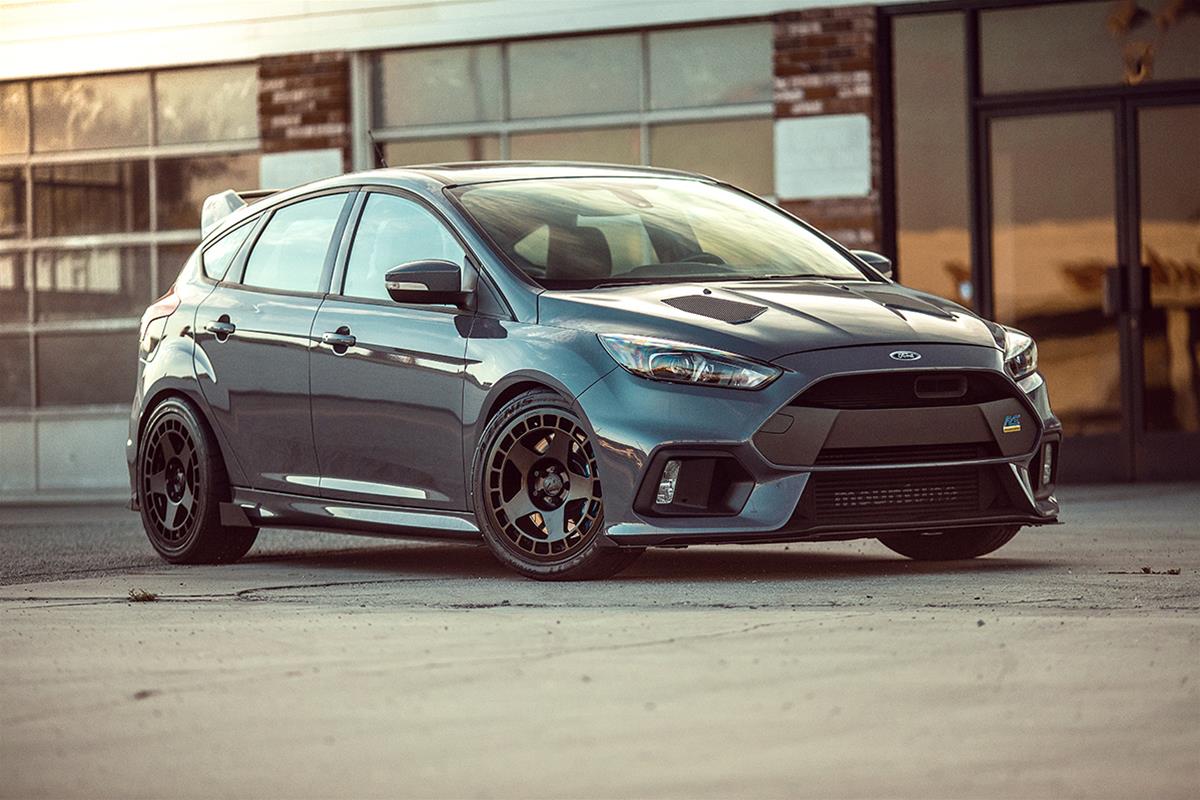 fifteen52 TURAB-88558+42 Fifteen52 Turbomac Satin Black Wheels