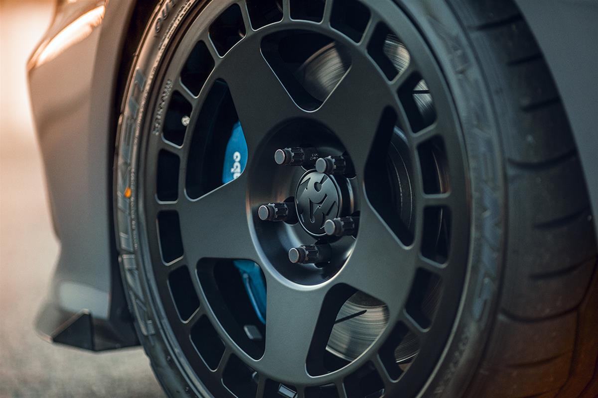 fifteen52 TURAB-88558+42 Fifteen52 Turbomac Satin Black Wheels
