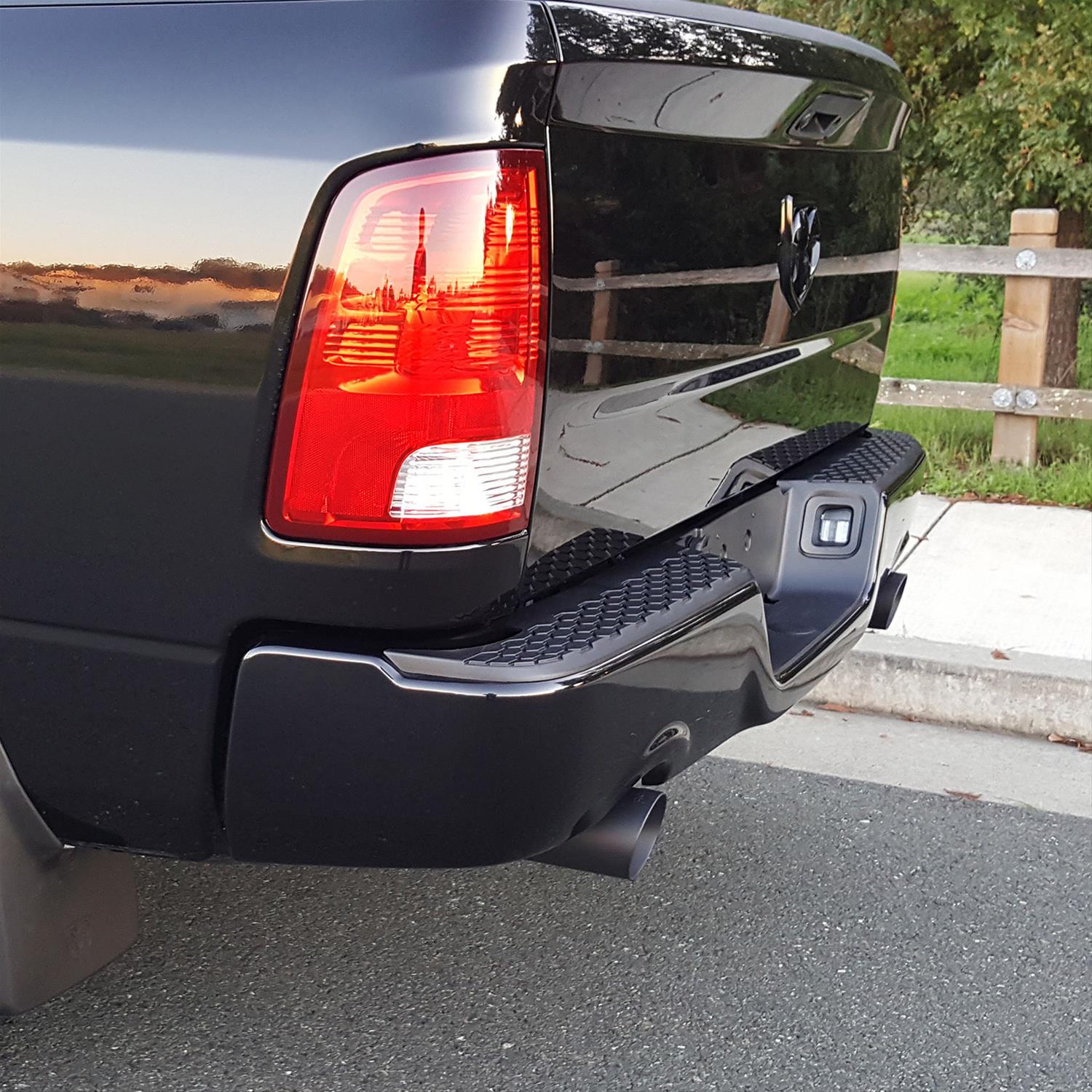 Flowmaster Round, Black 2.50 Inch Exhaust Tip 15356B Tip, Stainless Steel, Ceramic Coated, in. Inlet, 4.00 in. Outlet, Slant, Dodge, Ram, Pair thumbnail 3