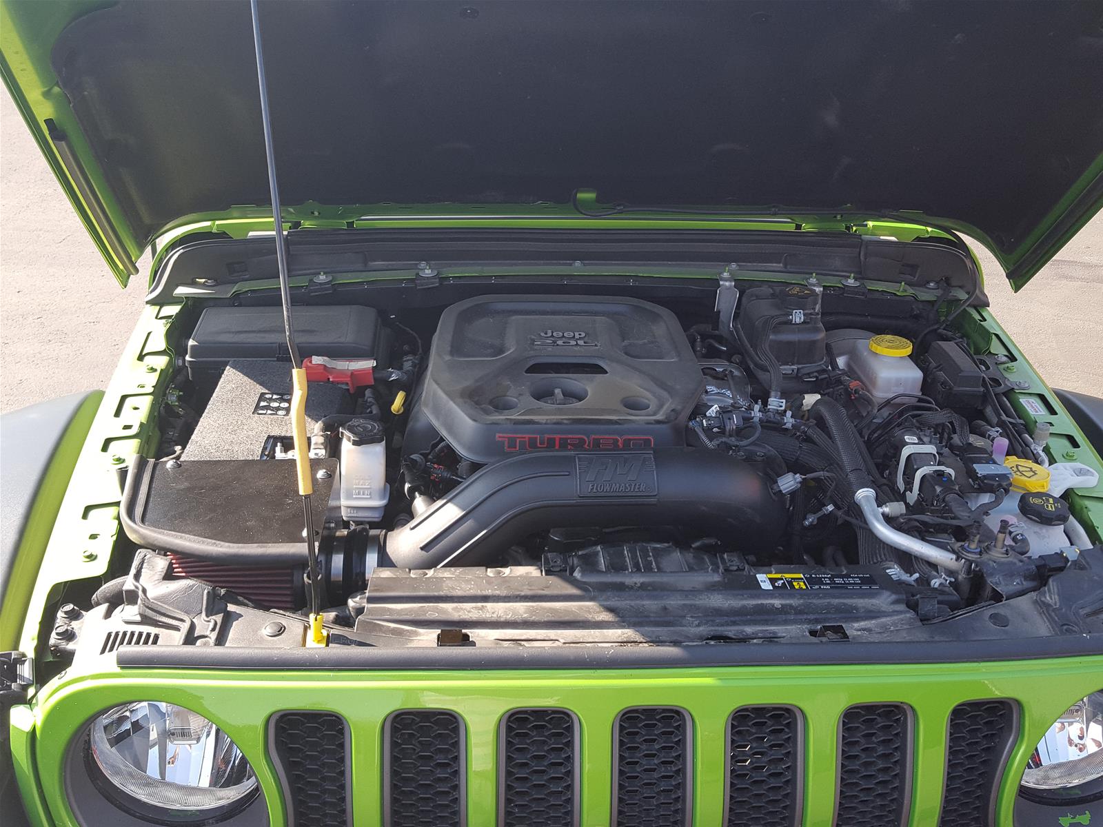 Flowmaster Delta Force Cold Air Intake Kits 615185 Kit, Air, Black, Polyethylene Tube, Red, Cotton Gauze Filter, Jeep, JL, Kit thumbnail 2