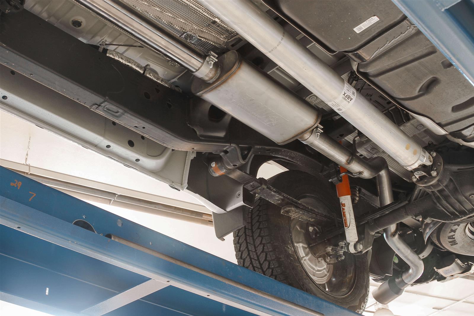 Flowmaster FlowFX Exhaust Systems 717858 System, Cat-back, FlowFX, 409 Stainless Steel, 4.50 in. Black Ceramic Coated Tip, Single, Chevy, GMC, 5.3L, Kit thumbnail 3