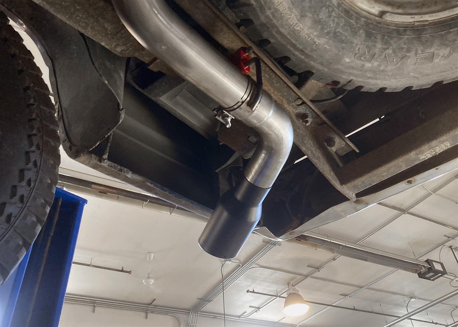 Flowmaster 717947 Flowmaster FlowFX Exhaust Systems | Summit Racing