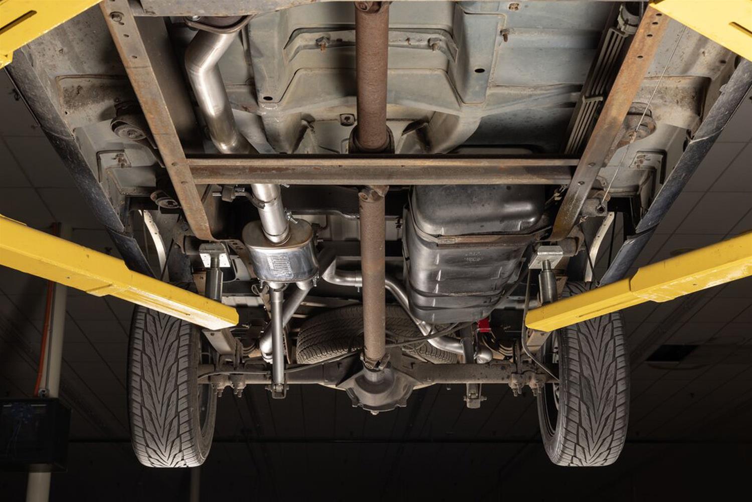 Flowmaster FlowFX Exhaust Systems 718190 System, Cat-back, FlowFX, 3.00 in., 409 Stainless Steel, Brushed, Double Wall, 4.50 in. Black Tip, Split Side, Dual Exit, Chevrolet, GMC, Kit thumbnail 2