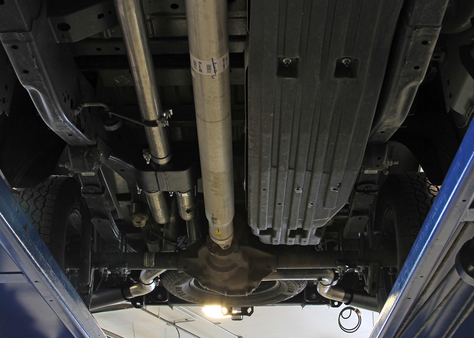 Flowmaster Outlaw Series Exhaust Systems 817981 Systems, Series, Cat-back, Single In/Dual Out, Stainless Steel, Natural, Split Rear/Split Side Exit, Black Tips, Ford, Kit thumbnail 4