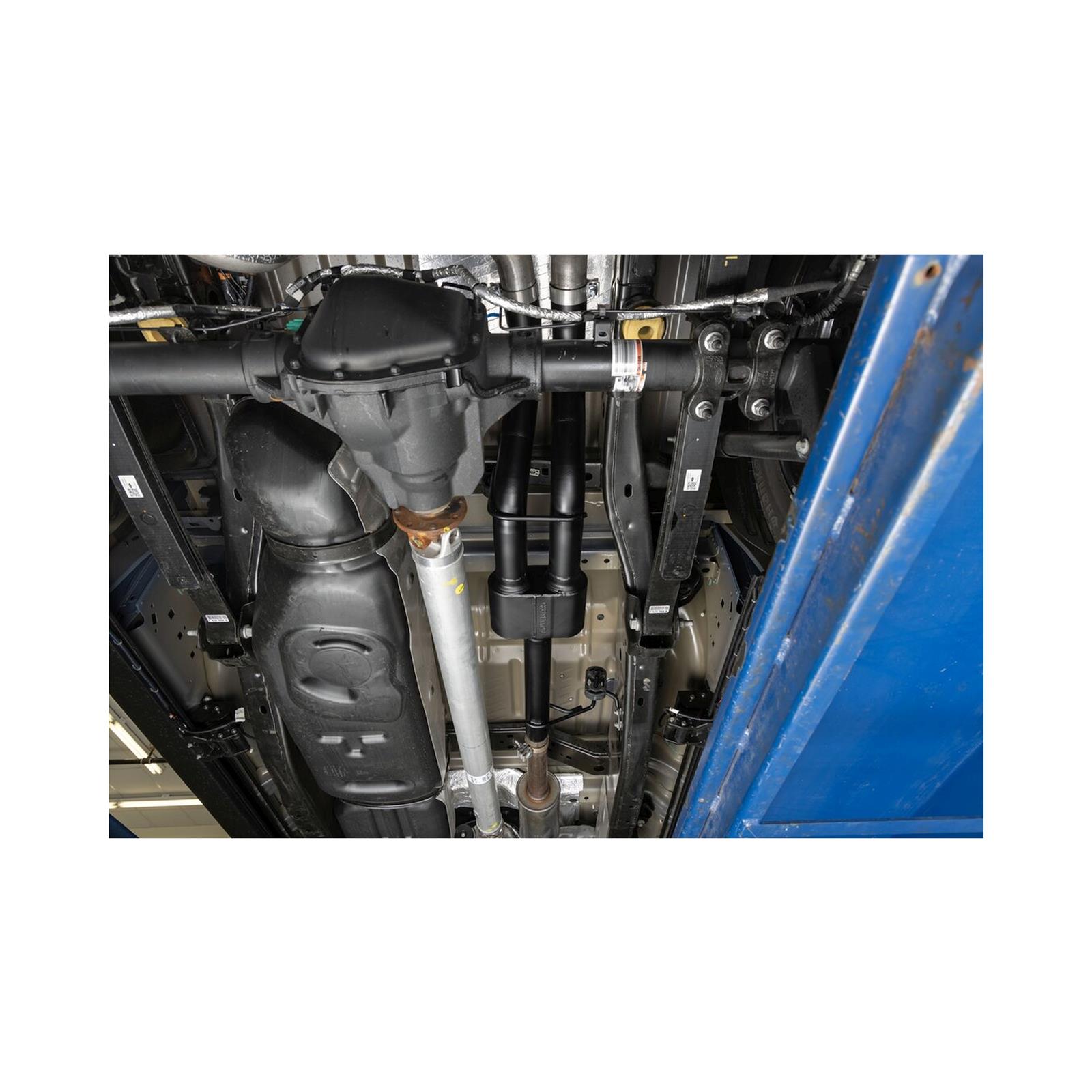 Flowmaster 818171 Flowmaster Outlaw Series Race Mufflers | Summit