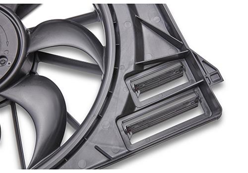 Ford Racing 2024+ Ford Mustang Dark Horse Radiator w/ Fan thumbnail 2