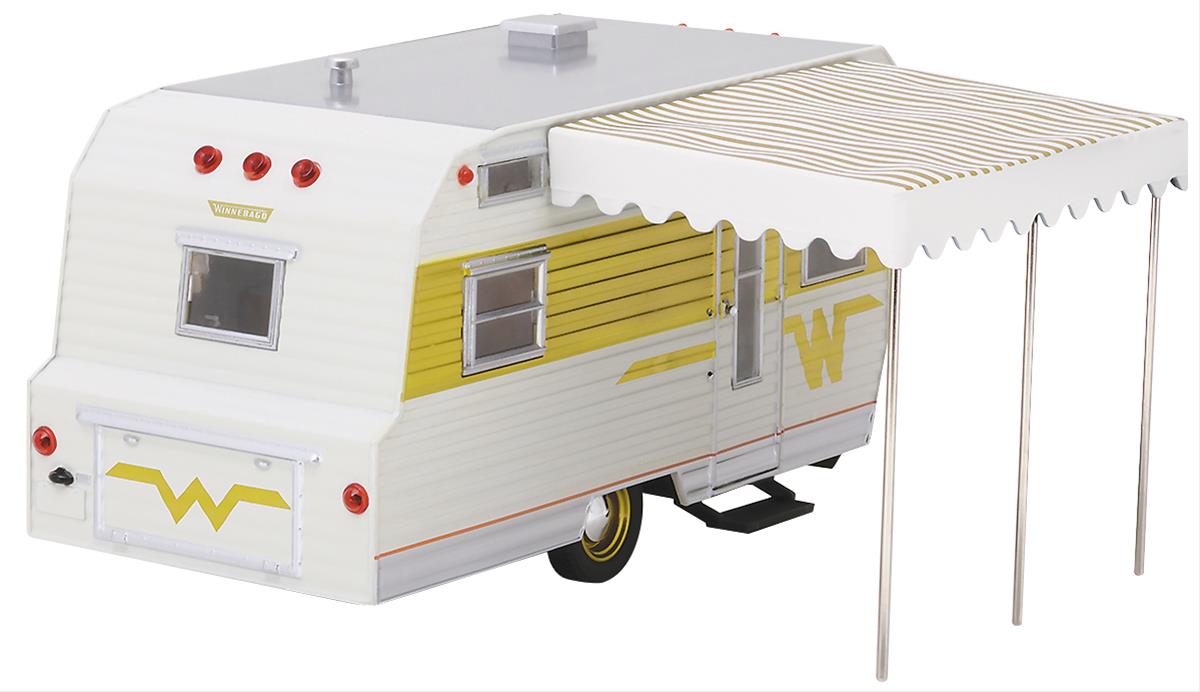 GreenLight Collectibles 18420-B 1:24 Scale Winnebago Travel