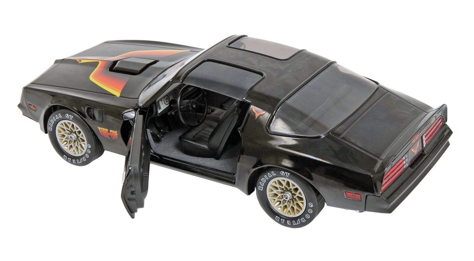 GreenLight Collectibles 19080 1:18 Scale Artisan Collection 1977