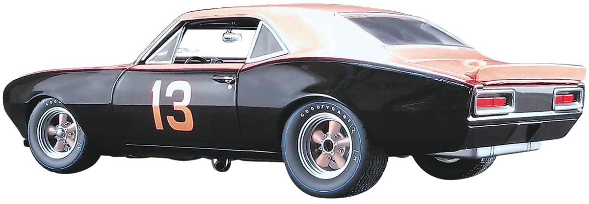 GMP社　1/18 1967 シボレーカマロ　- スモーキー・ユニック　#13 GMP GMP-18901 1:18 Scale Smokey Yunick 1967 Chevy Camaro Diecast