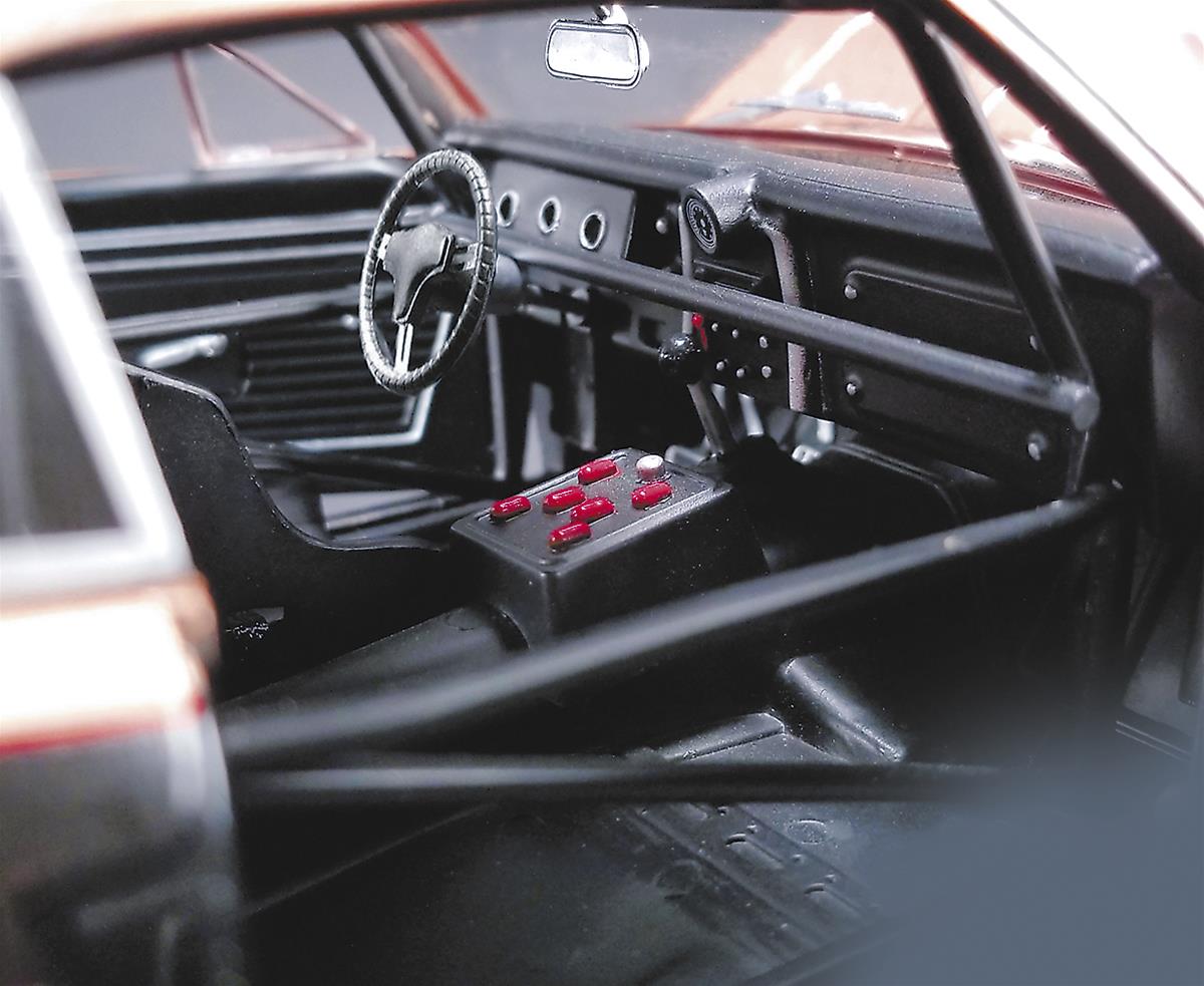 GMP GMP-18901 1:18 Scale Smokey Yunick 1967 Chevy Camaro Diecast