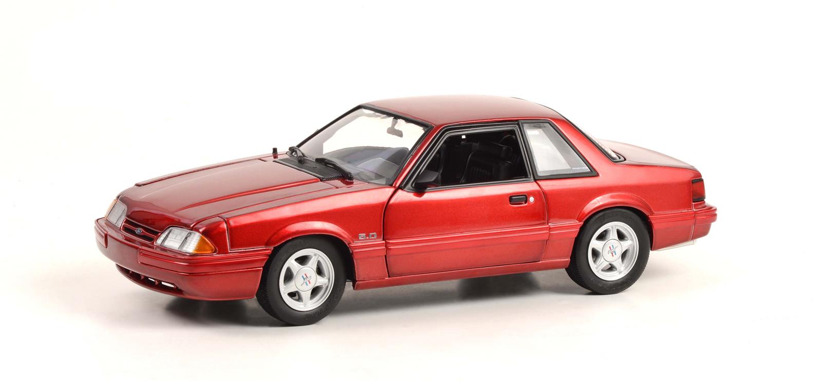 GMP GMP-19003 1:18 Scale 1993 Ford Mustang Diecast Model