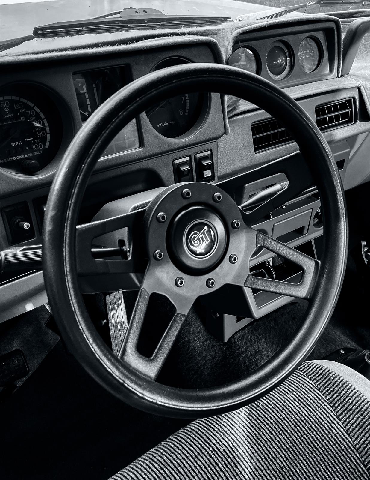 Grant Products 414 Grant Challenger Steering Wheels | Summit Racing