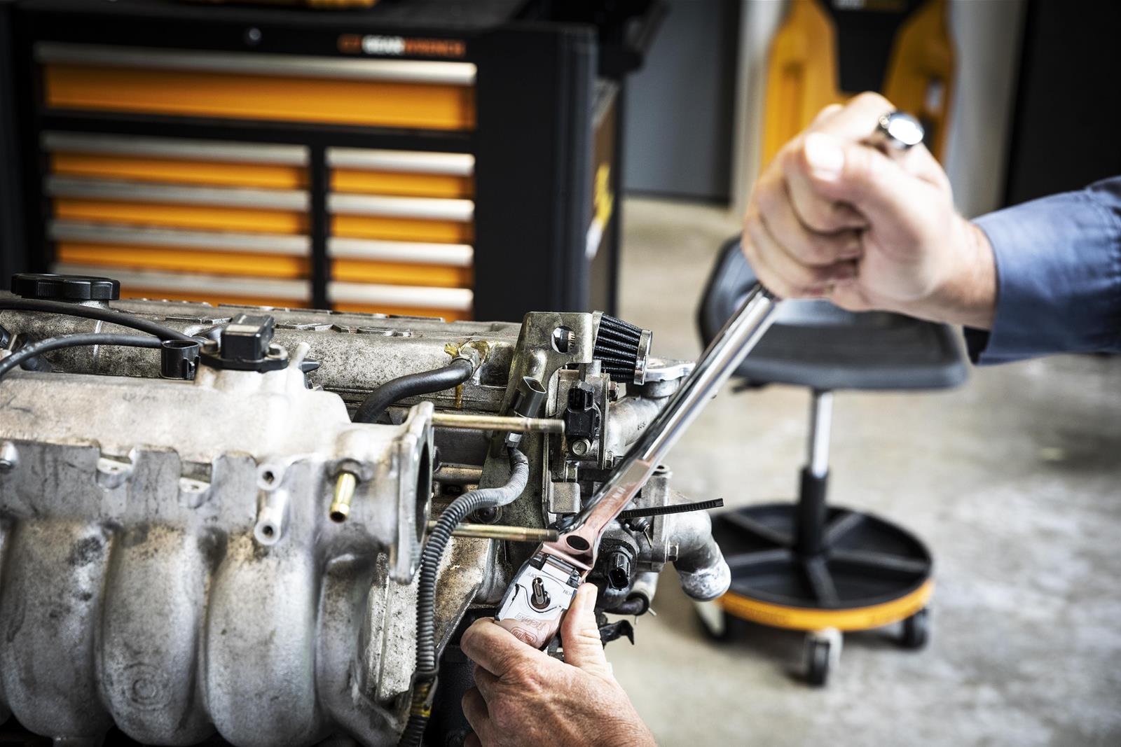 Gearwrench 81382 GearWrench Locking Flex Head Ratchets | Summit Racing