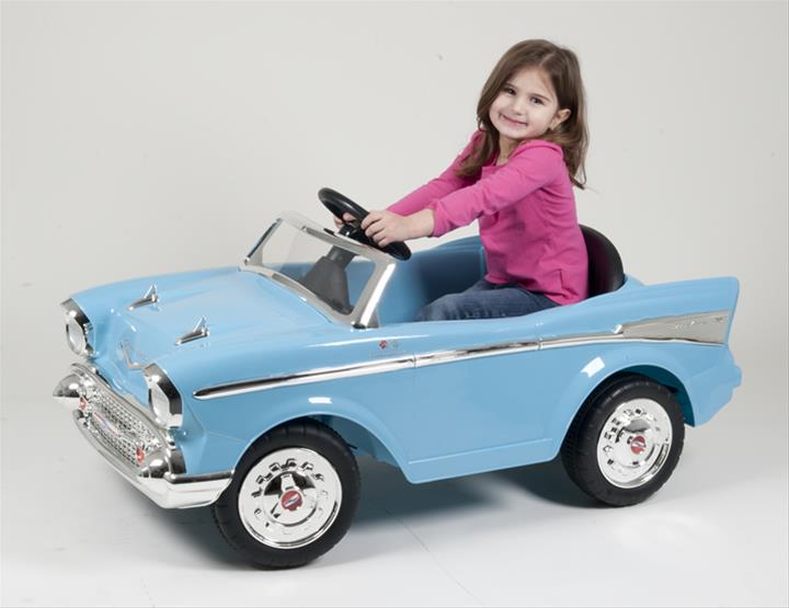 Kid Motorz Chevy Bel Air 12-Volt Battery-Powered Ride-On Blue 
