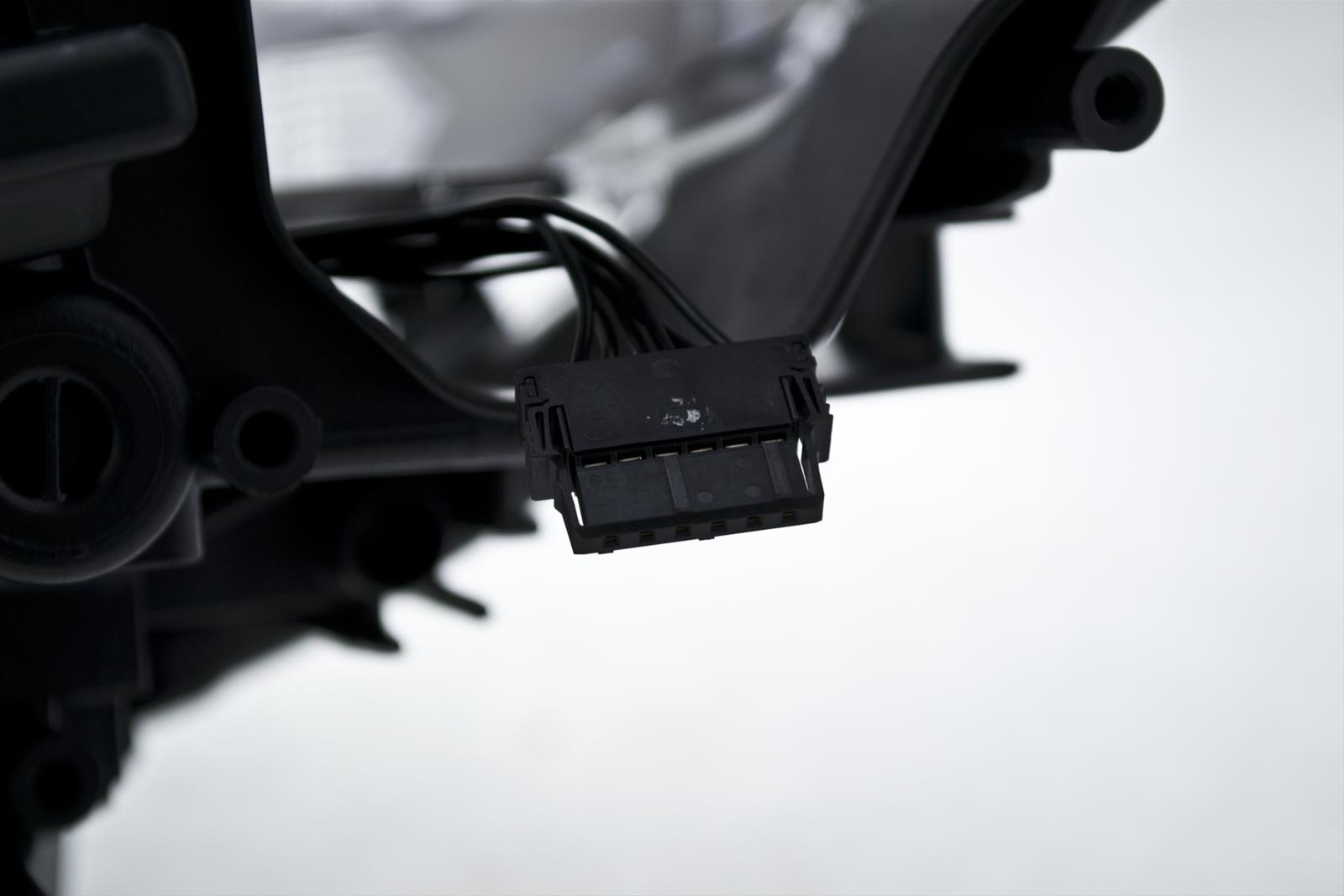 Hella 2011 BMW 5Ser Sdn F10 W/Ahl - Headlamp Rh Xen thumbnail 8