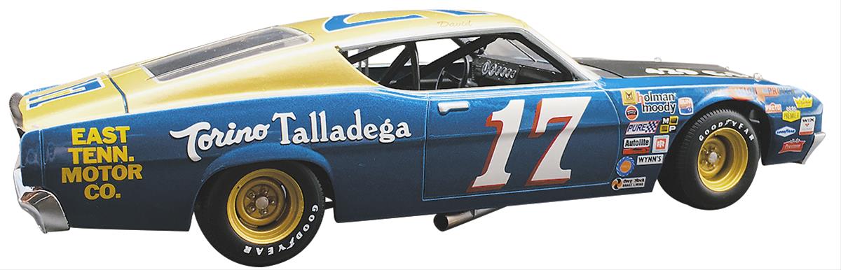 Summit Gifts 69DP429BK 1:24 Scale David Pearson 1969 Ford Torino