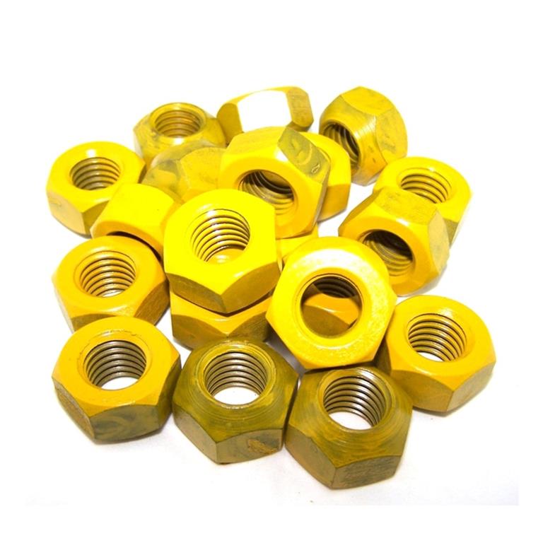 yellow lug nuts