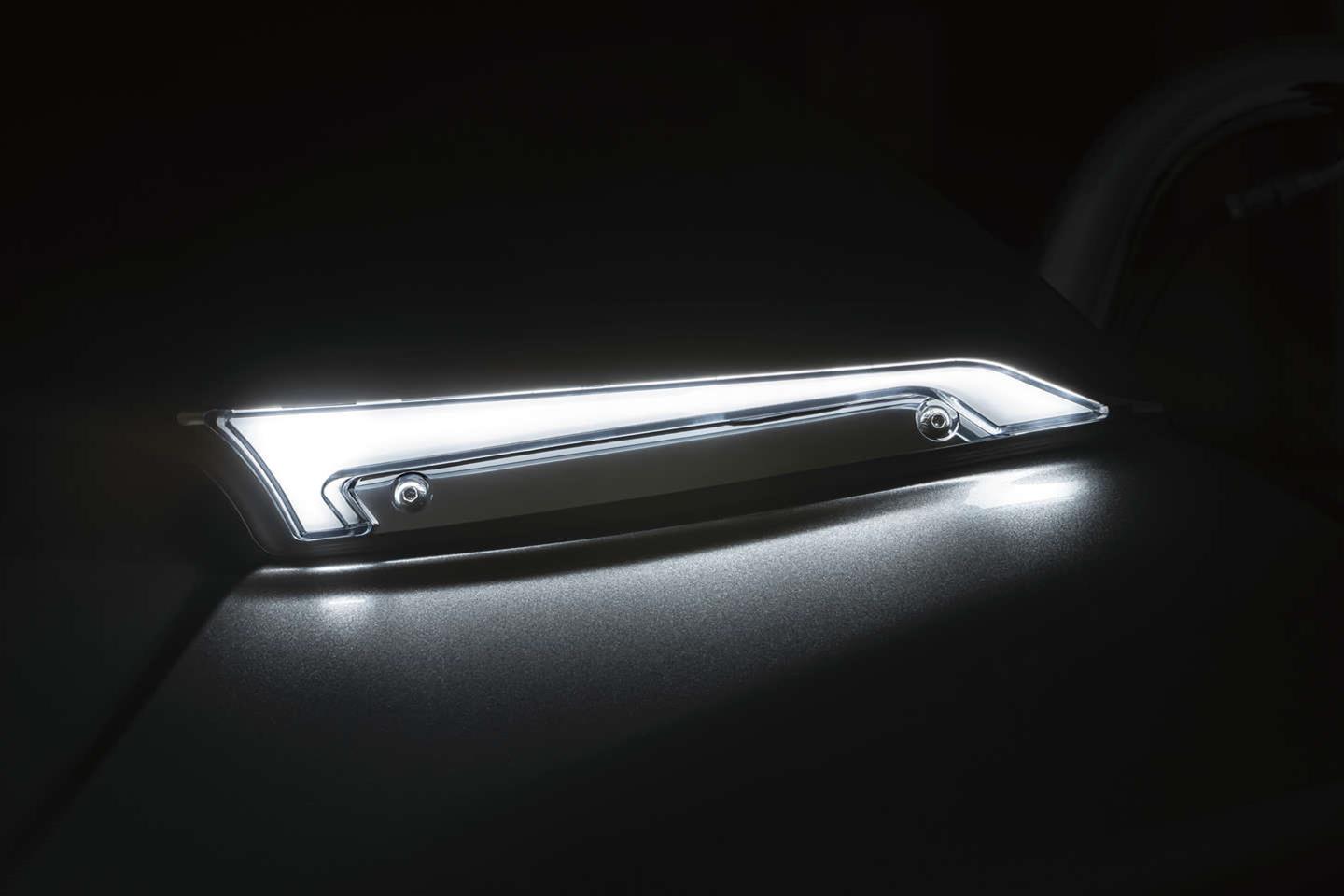 Kuryakyn LED Accent Lights 505739 Lighting & Instrument Tracer Windshield Trim TRACER WNDSHLD TRIM LIGHTS CHR thumbnail 2