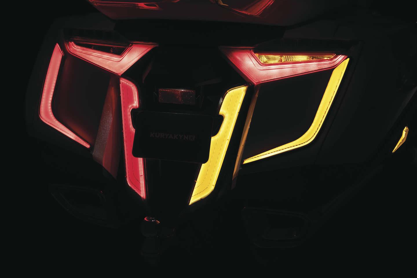 Kuryakyn LED Accent Lights 504536 Body Omni Rear Fender Cover for Gold Wing OMNI L.E.D RR FNDR CVR-STN BLK thumbnail 2