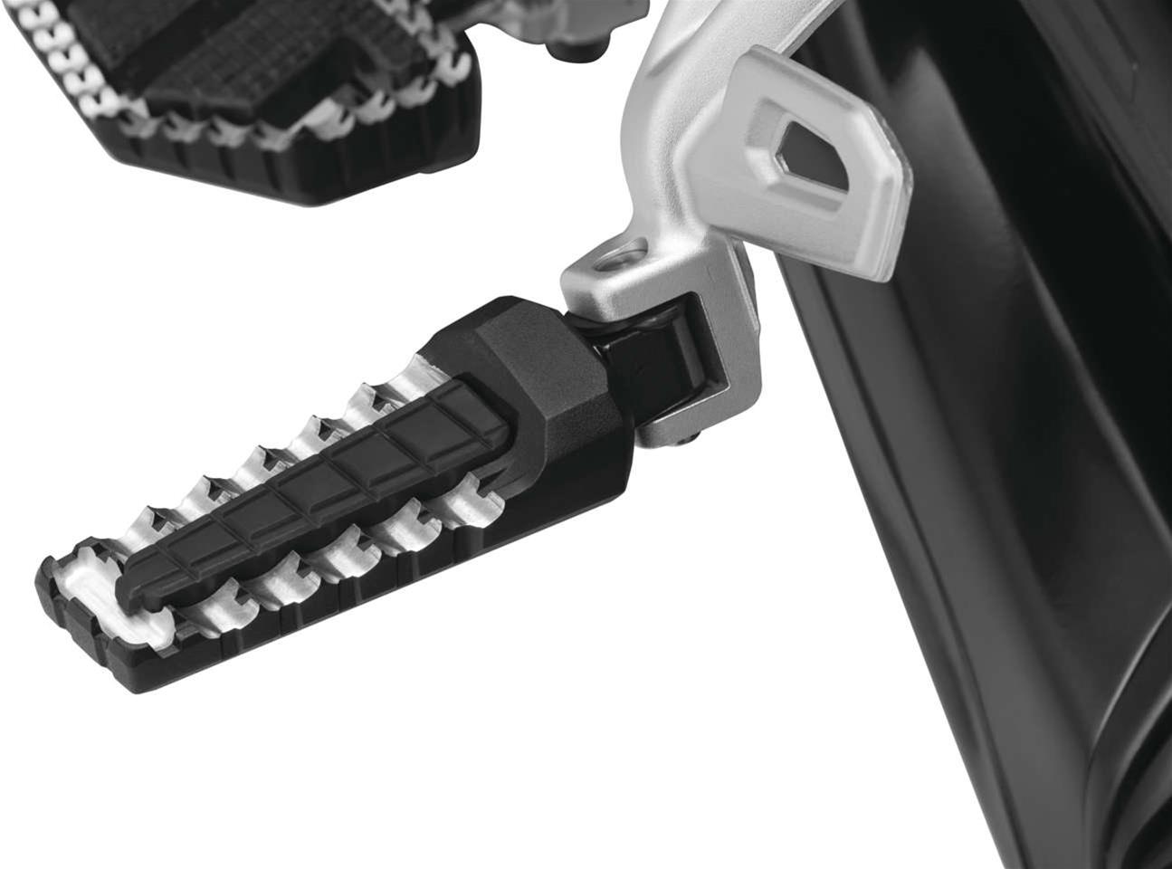 Kuryakyn Foot Control Components 504682 Controls Splined Peg Adaptors for Adventure Bikes SPLIND PEG ADPTRS BMW REAR BLK