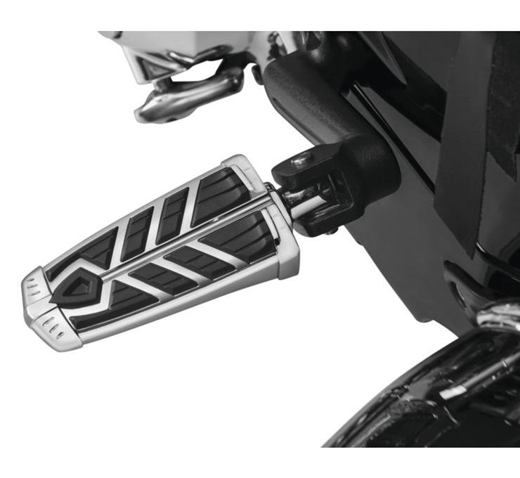 Kuryakyn 5658 Kuryakyn Spear Foot Pegs Summit Racing