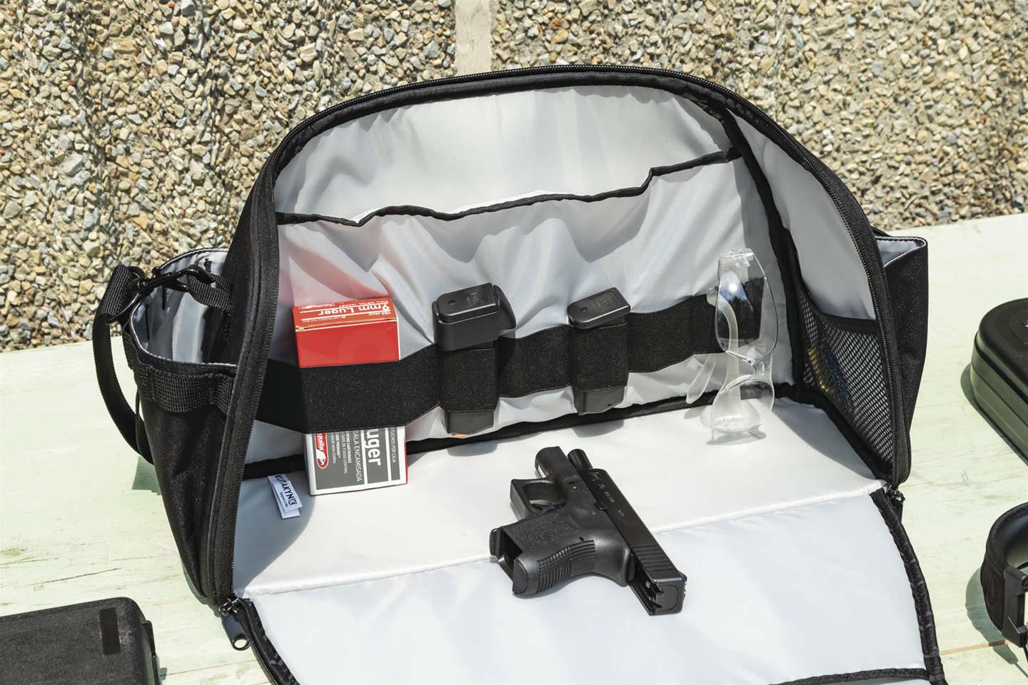 Kuryakyn Backrest Accessories 412856 Luggage Momentum Gunslinger Saddlebag Range Bag MOMENTUM GUNSLINGER RANGE BAG thumbnail 2