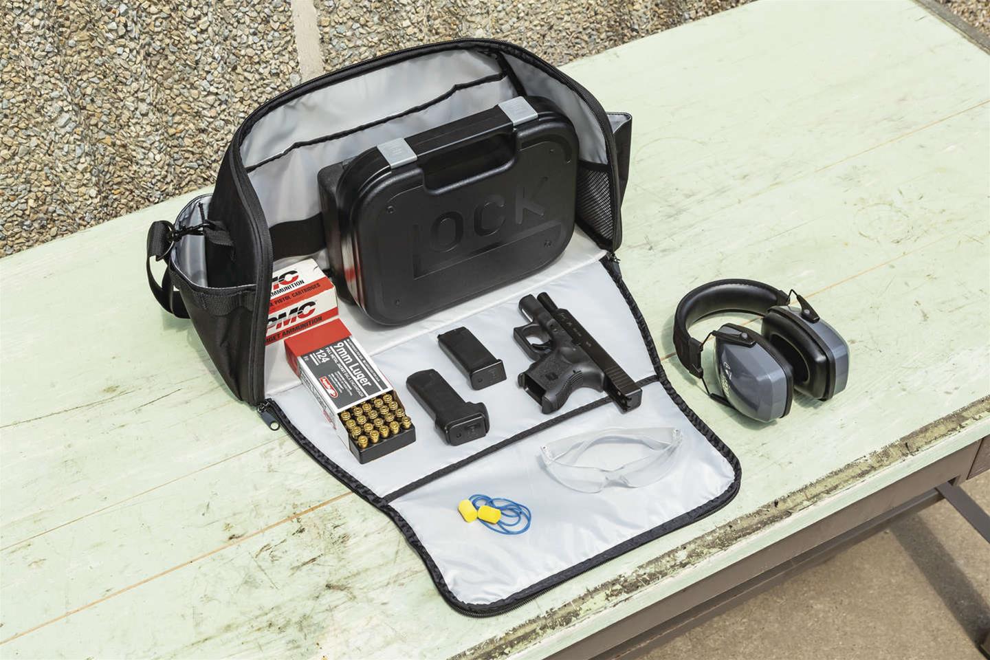 Kuryakyn Backrest Accessories 412856 Luggage Momentum Gunslinger Saddlebag Range Bag MOMENTUM GUNSLINGER RANGE BAG thumbnail 3
