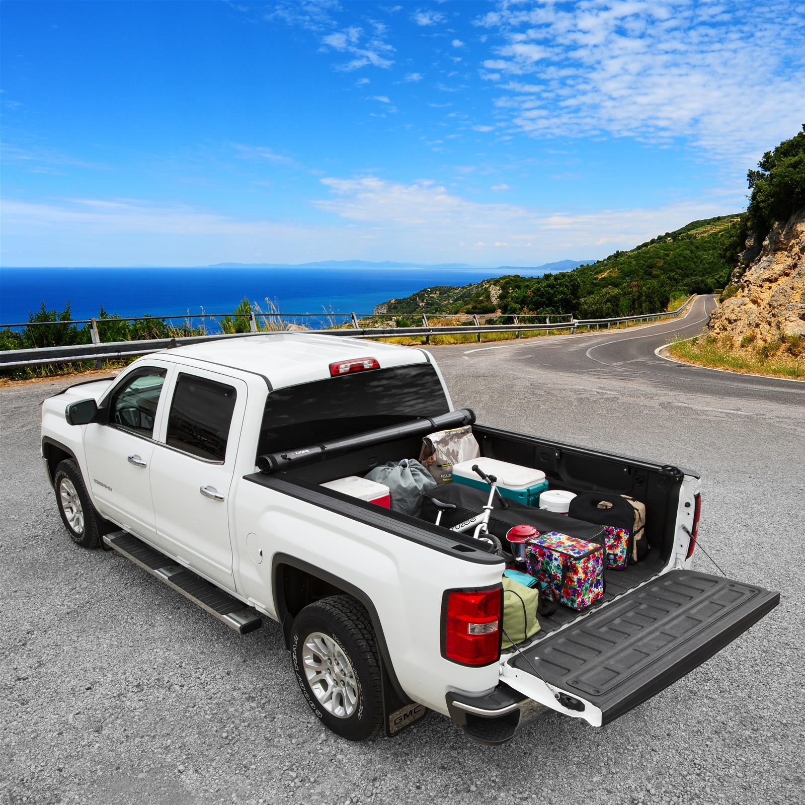 LEER 07-13 GMC Silverado/Sierra AC SR250 58GSO 5Ft8In Tonneau Cover - Rolling Full Sz Short Bed