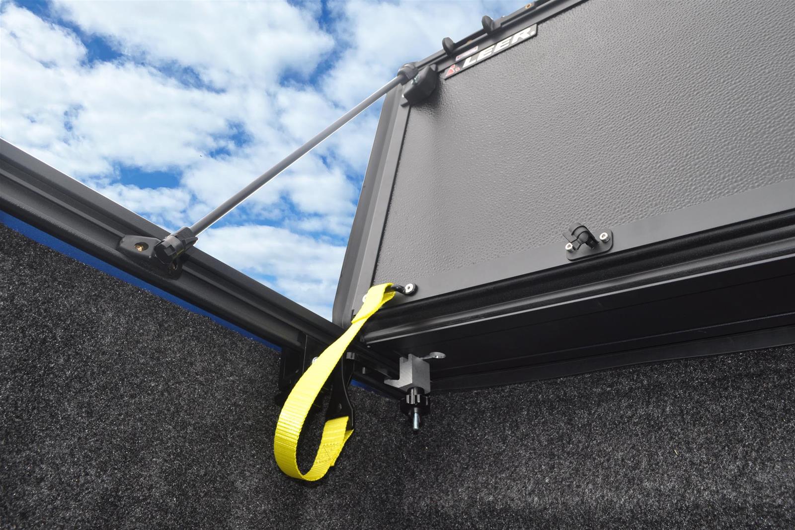 Leer HF650M Series Tonneau Covers 650170 Cover, Series, 2014-18 GM Silverado/Sierra 6'6" thumbnail 3
