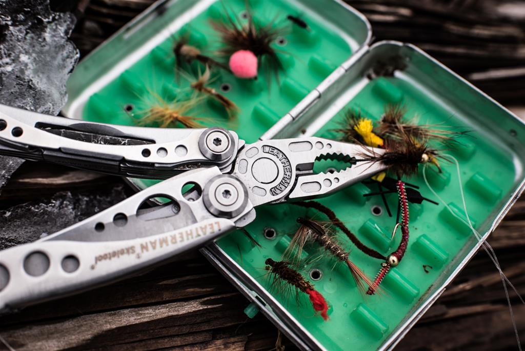 Leatherman 830845 Leatherman Skeletool Multi-Tools | Summit Racing