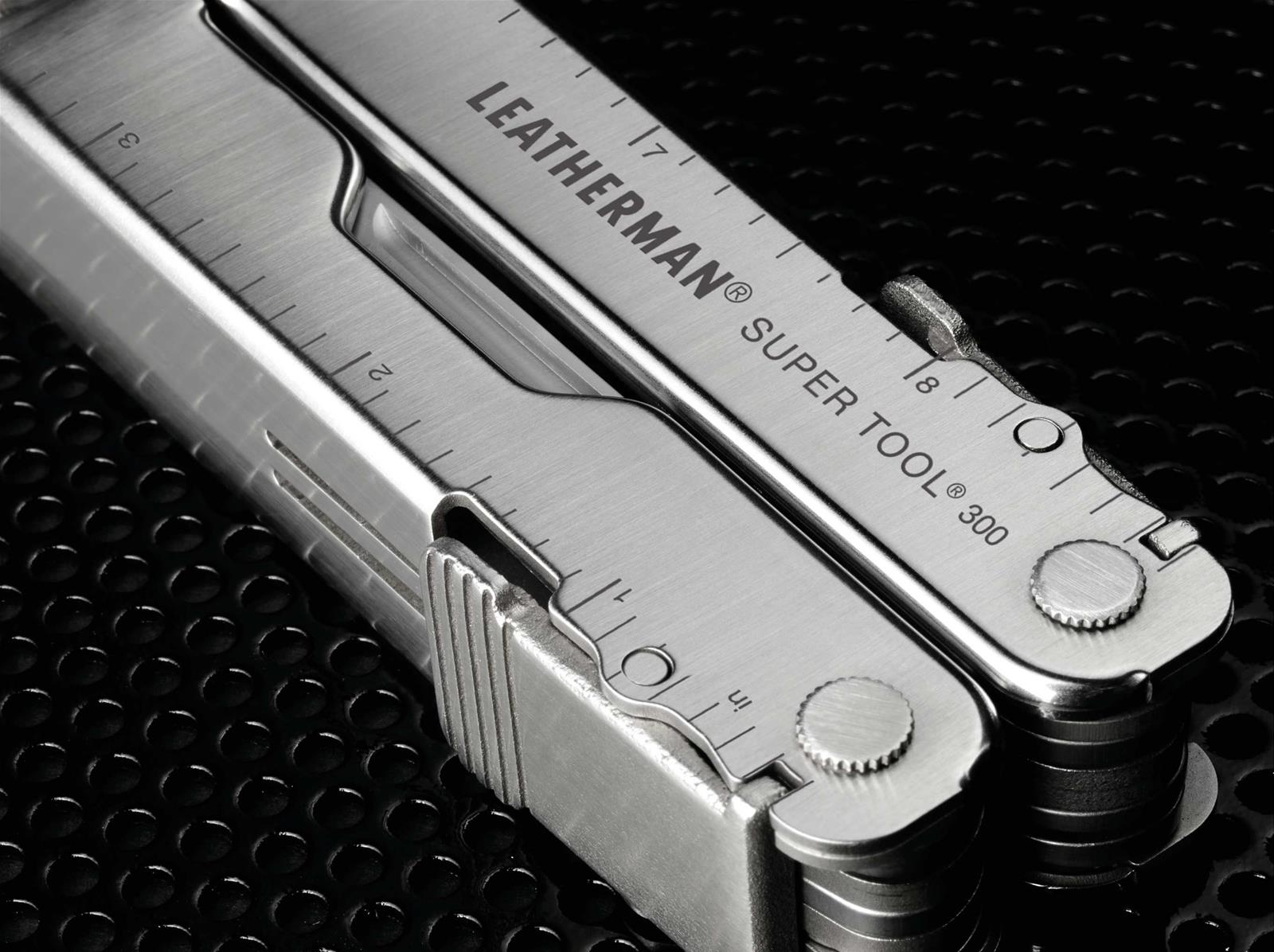 Leatherman 831180 Leatherman Super Tool 300 Multi-Tools | Summit