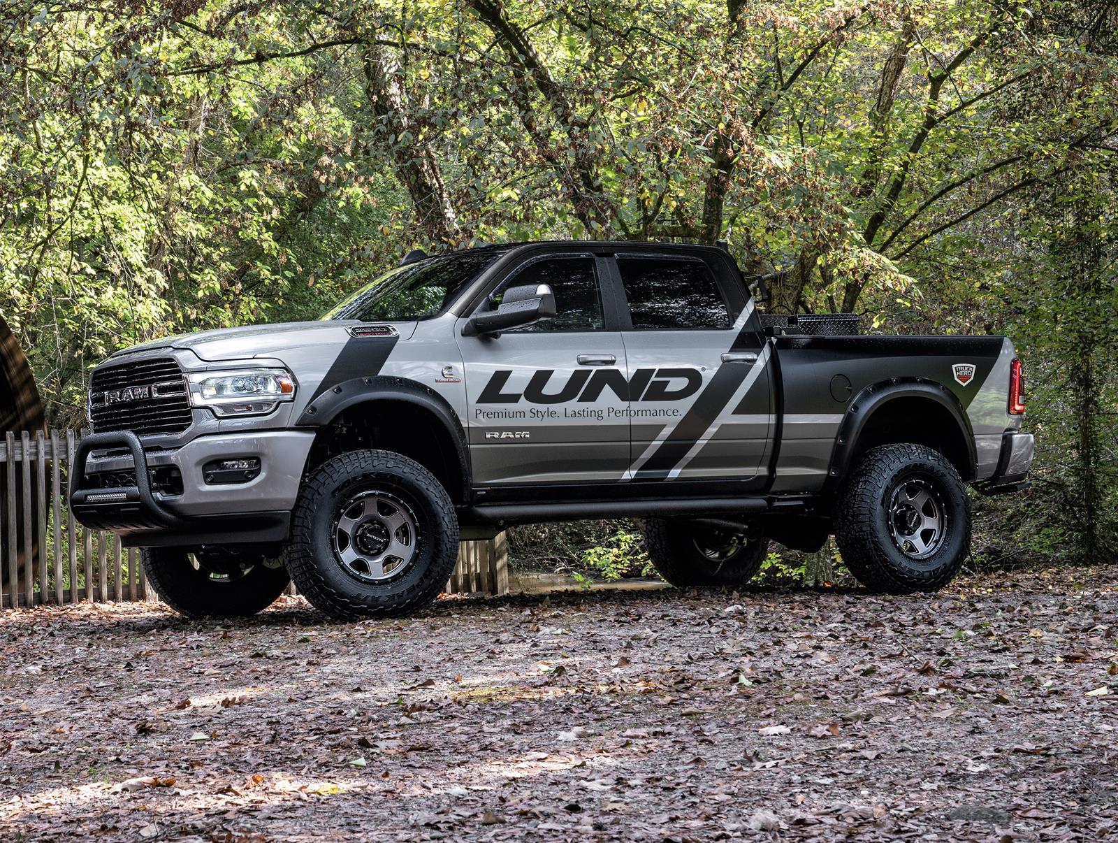LUND - Fender Flares for 2019-2024 2500, 3500 RX137T Flare, FF RX-STYLE 4PC TEXTURED