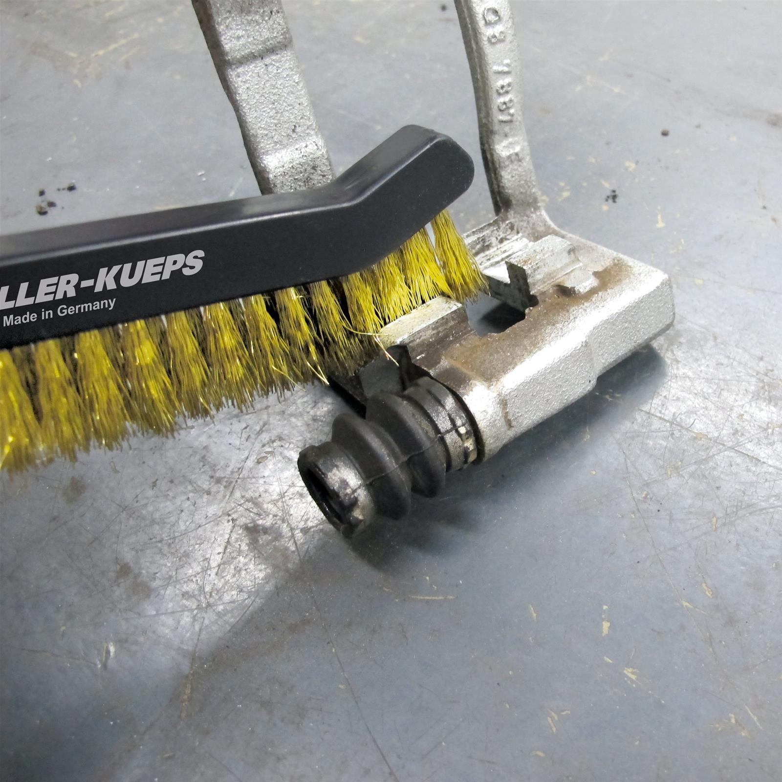 Mueller Kueps 467000 Mueller Kueps Brake Caliper Brush Kits