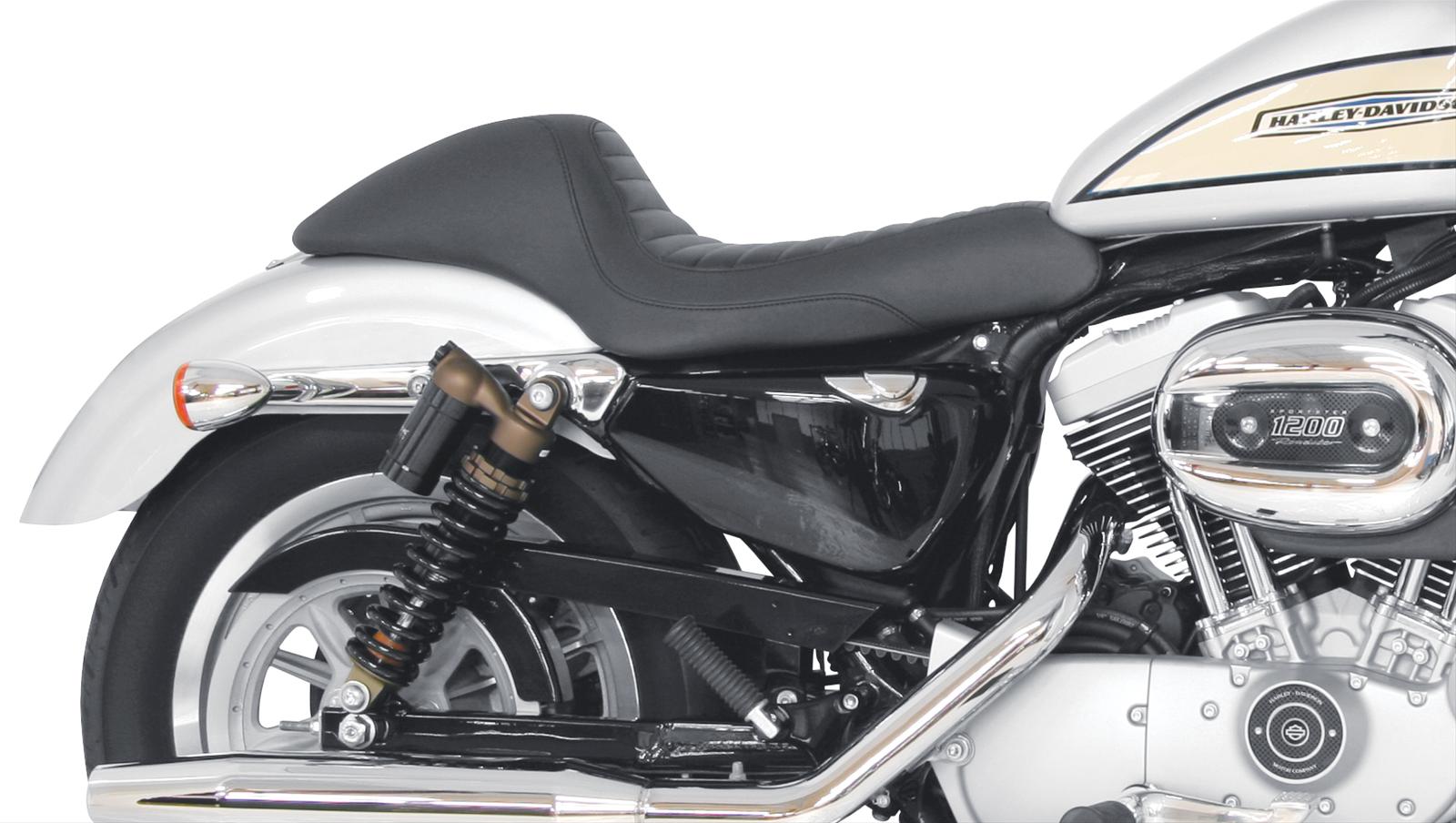 値下Mustang ハーレーダビッドソンスポーツスターカフェシート 76691 Mustang Motorcycle Seats 76691 Mustang Motorcycle Products Cafe