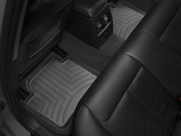 WeatherTech Rear FloorLiner Black 4412382