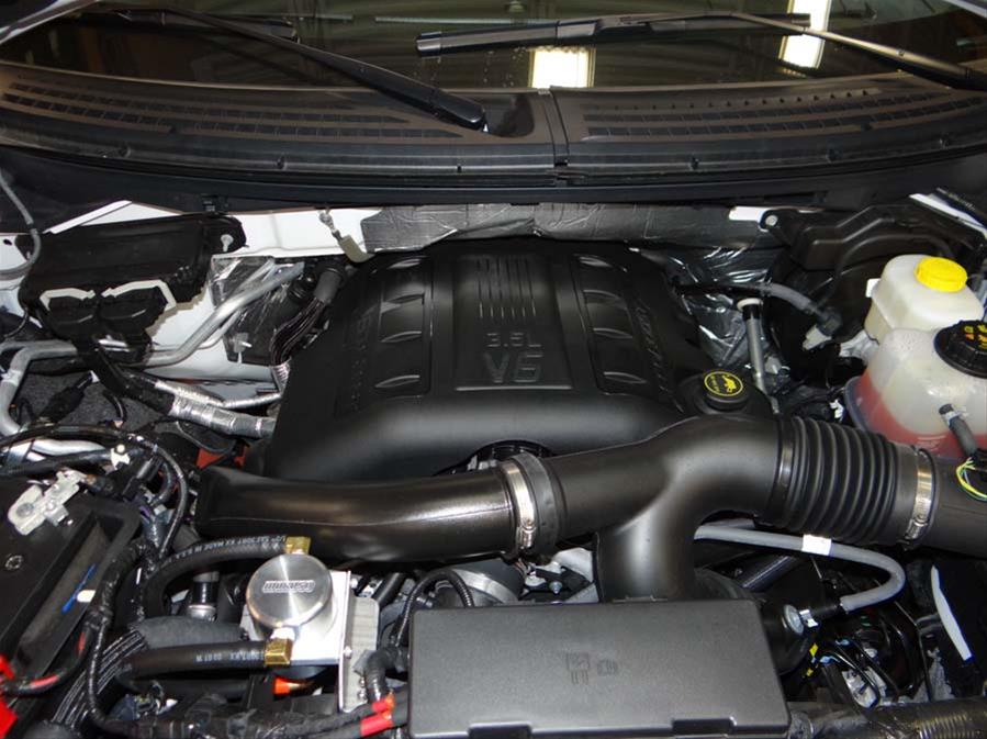 Moroso 11-14 Ford F-150 EcoBoost/5.0L Air/Oil Separator Catch Can - Large Body - Billet Aluminum
