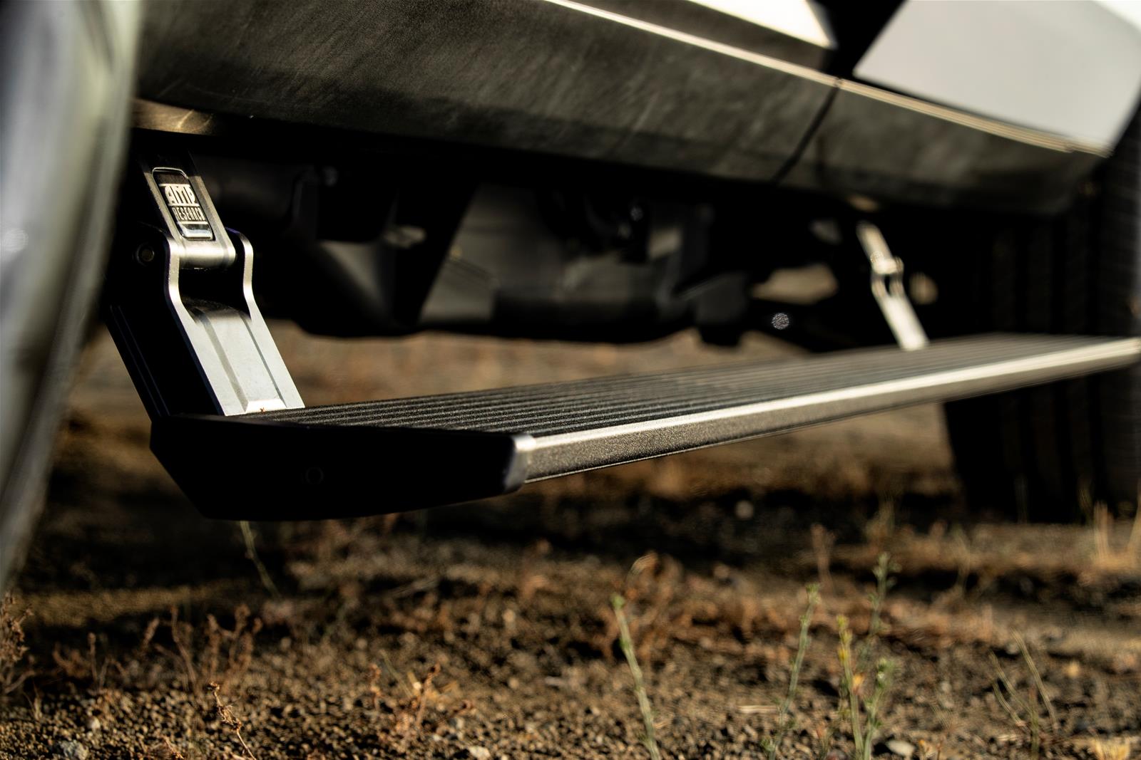 AMP Research 7632701A AMP Research PowerSteps Summit Racing