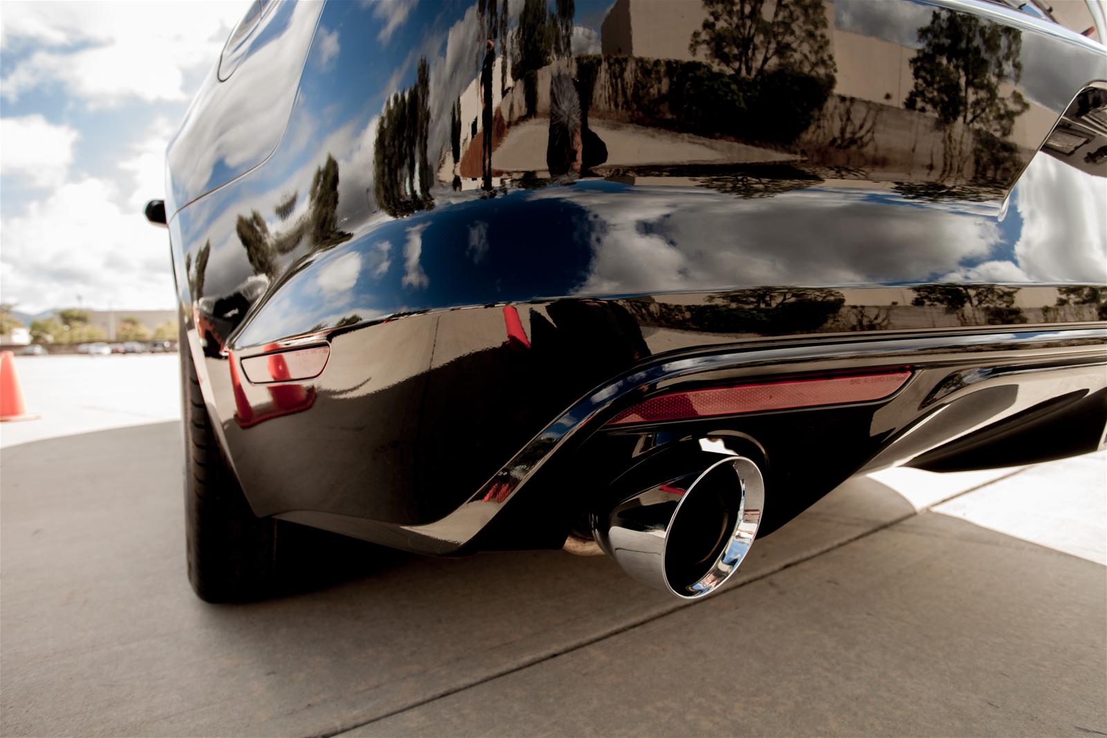 MagnaFlow Axle Back, SS, 3in, Competition, Dual Split Polished 4.5in Tip 2015 Ford Mustang GT V8 5.0