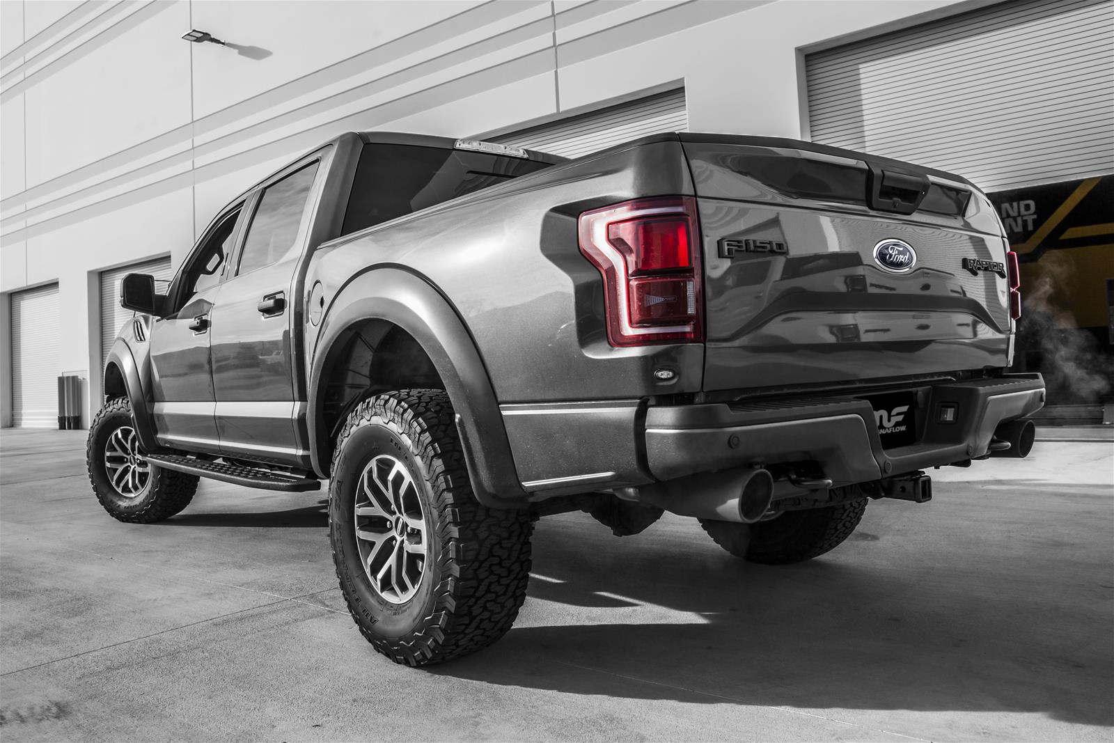 MagnaFlow SYS Cat-Back 2017 Ford F-150 Raptor 3.5L Dual Black Coated 3in Tips