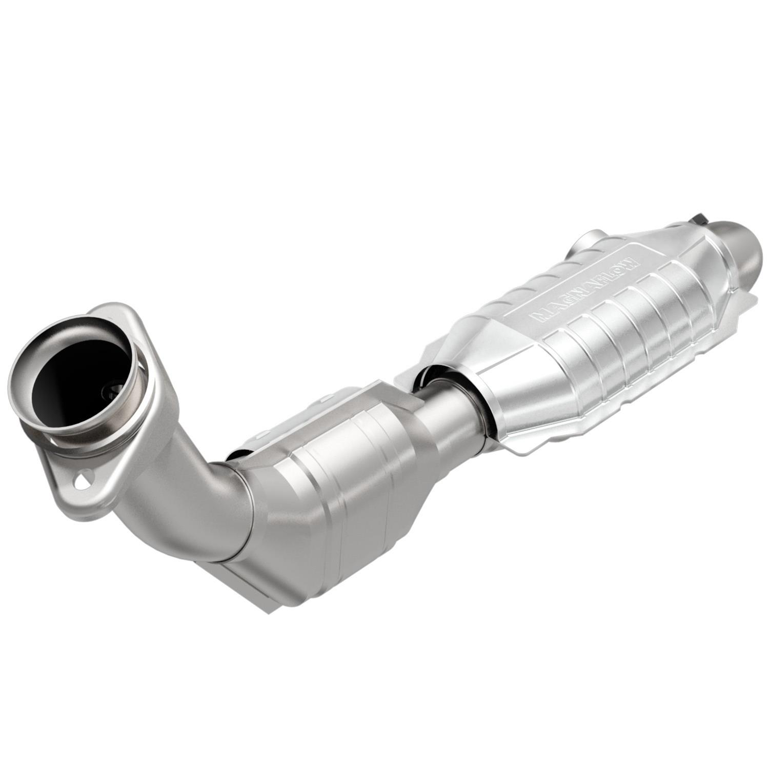 MagnaFlow Direct Fit Catalytic Converter 99 Ford F-150 4.6L