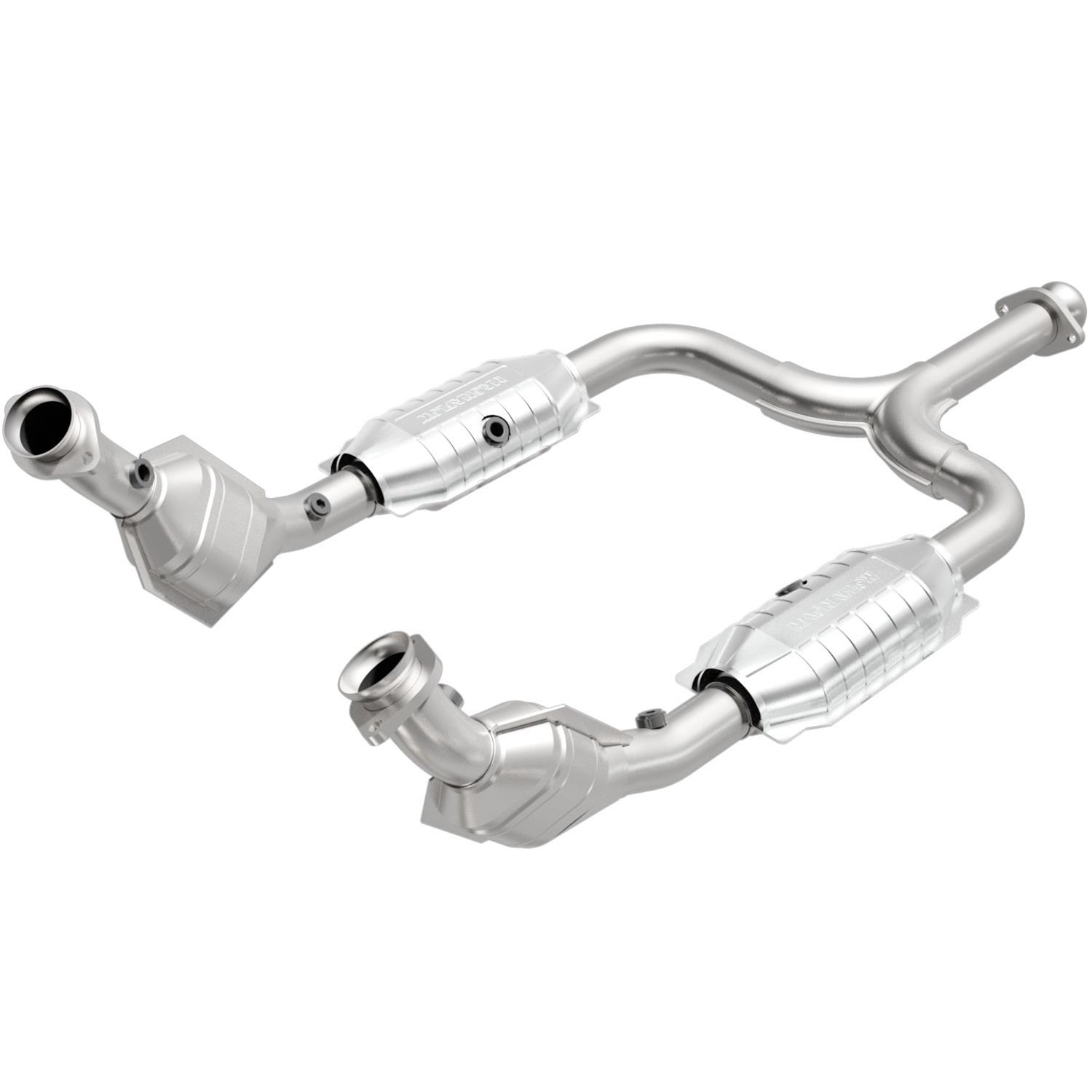 MagnaFlow Direct Fit Catalytic Converter 99-01 Mustang 3.8L 50S