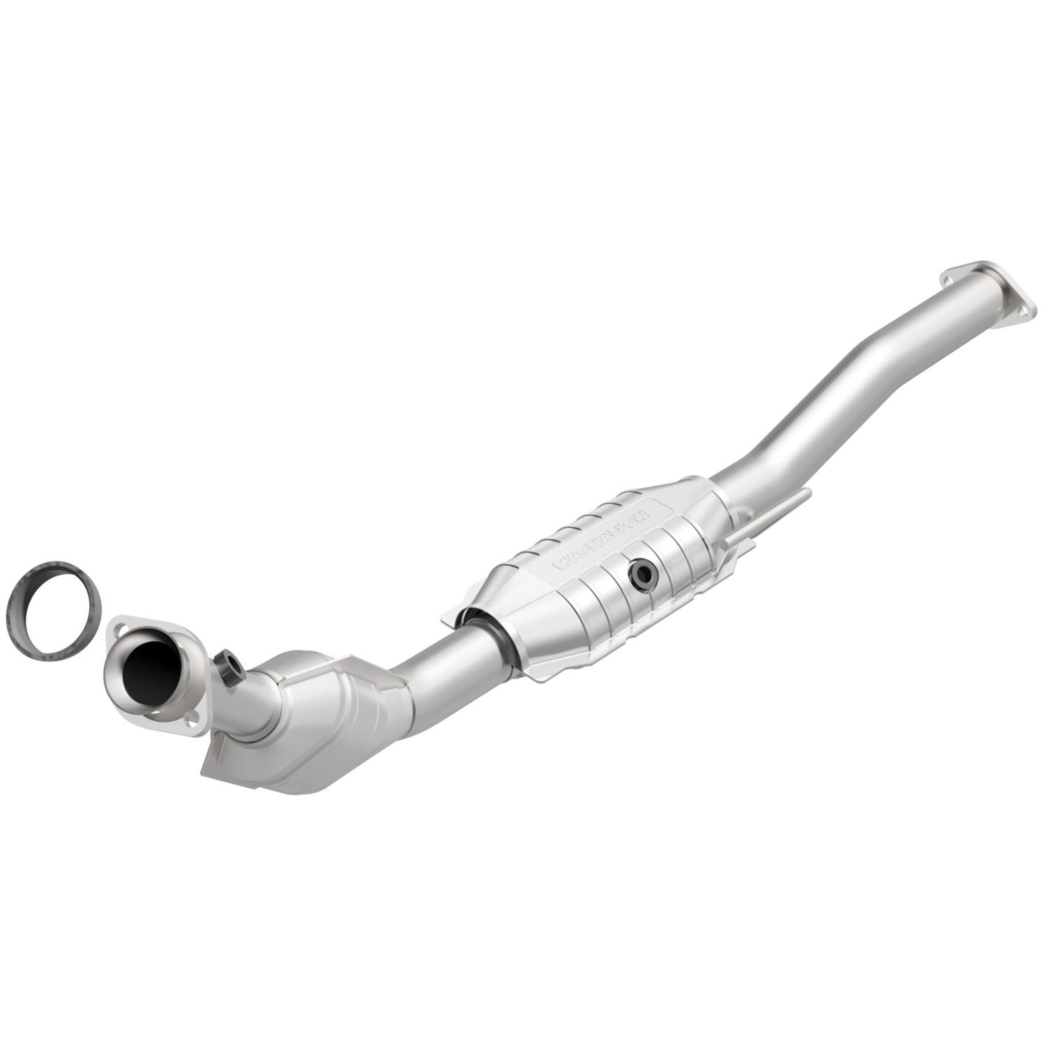 MagnaFlow Cali Grade Direct-Fit Cat | Chrysler Town & C/ Dodge Grand Caravan 3.3/3.8L (05) (4551948)
