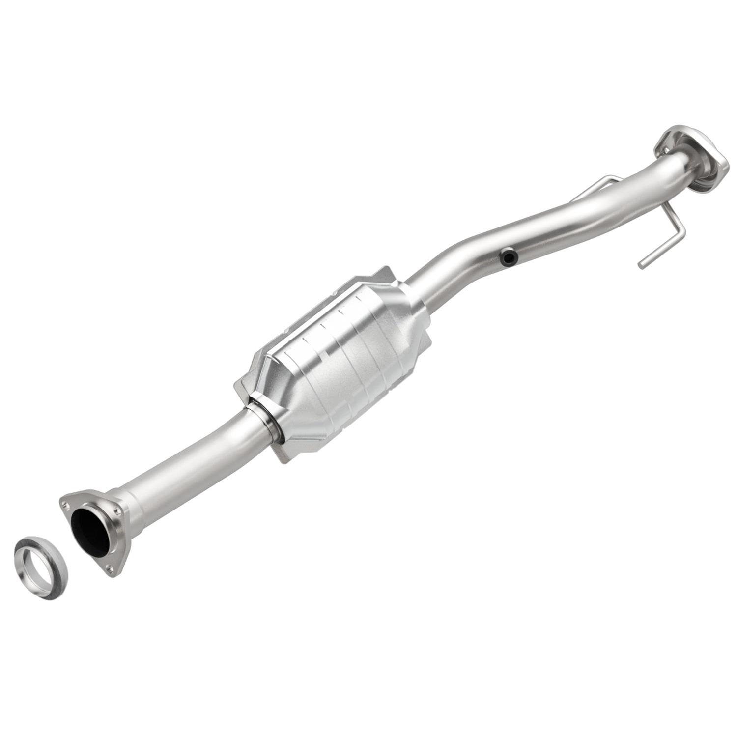 MagnaFlow Direct Fit Catalytic Converter 02-05 Trailblazer 4.2L OEM