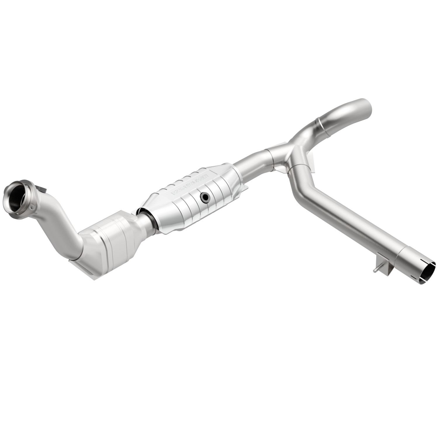 MagnaFlow Direct Fit Catalytic Converter 99-00 Ford Exped 4.6L