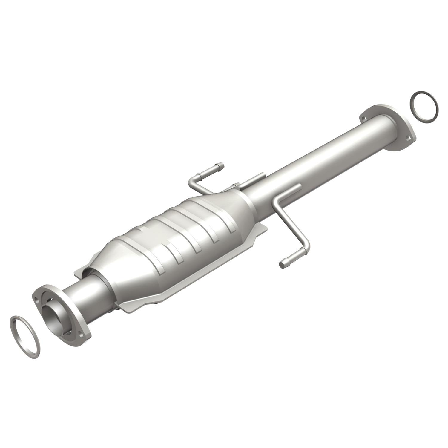 MagnaFlow Direct Fit Catalytic Converter 01-04 Toyota Tacoma 3.4L Rear