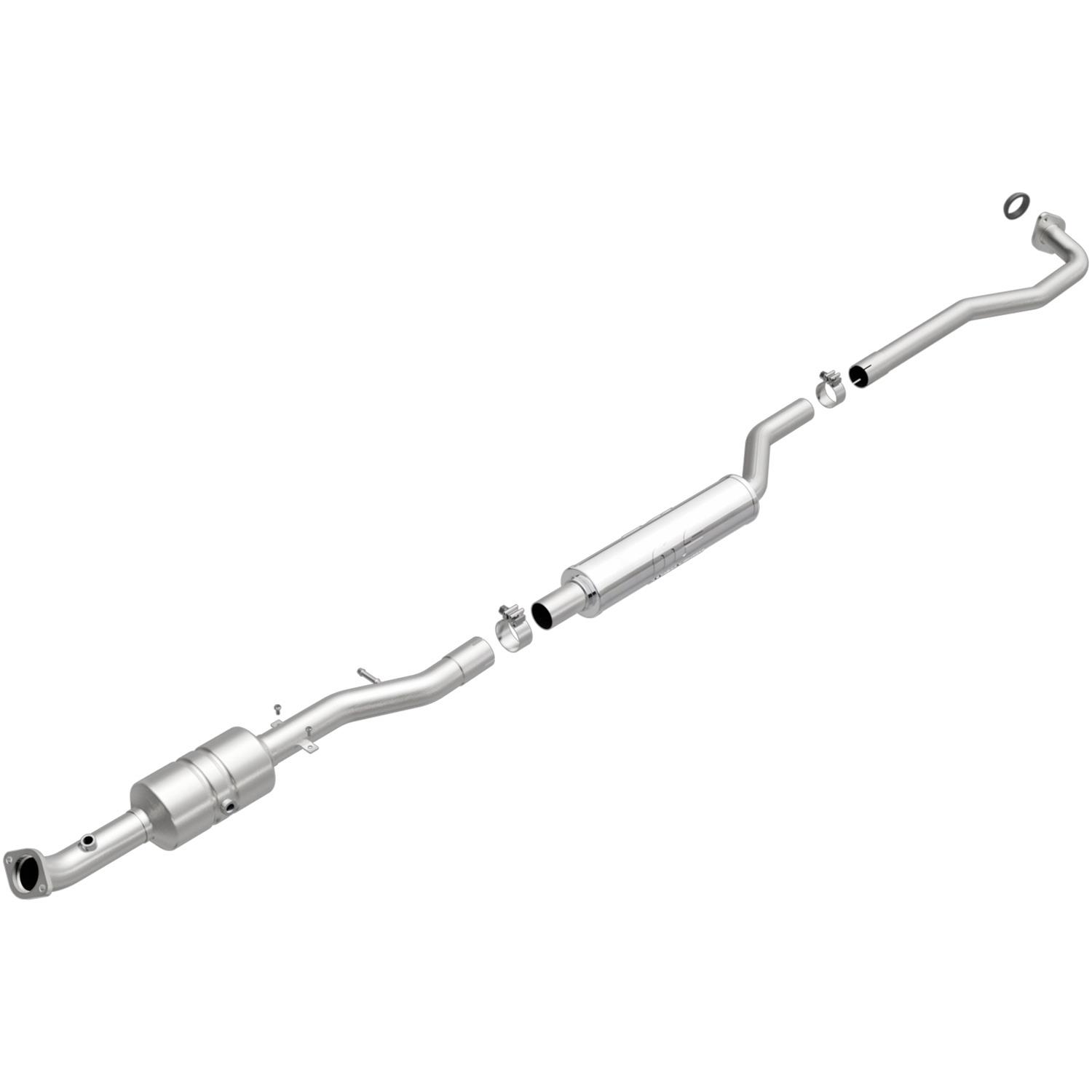 MagnaFlow Direct Fit Catalytic Converter 2008-2009 OUTLANDER 2.4 L Underbody