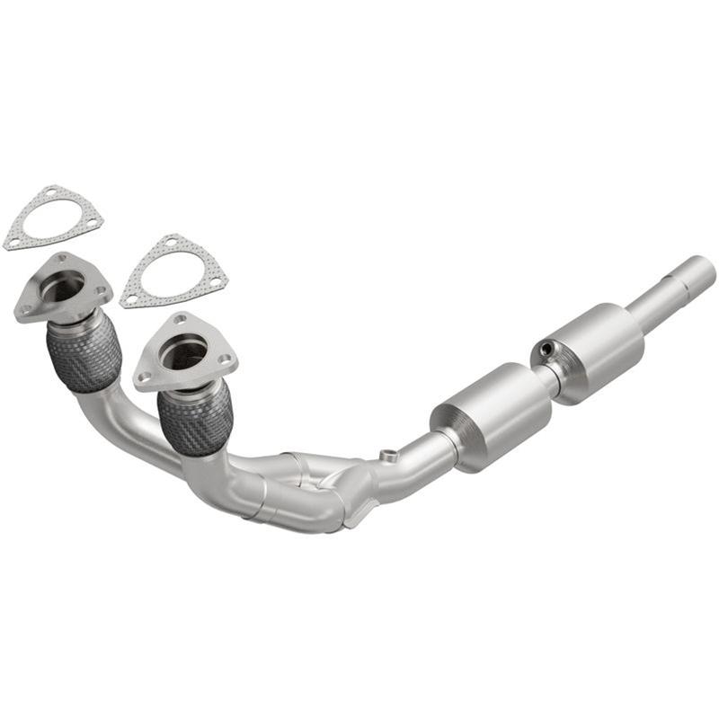 MagnaFlow Direct Fit Catalytic Converter 02-05 Golf 2.8L Underbody thumbnail 2