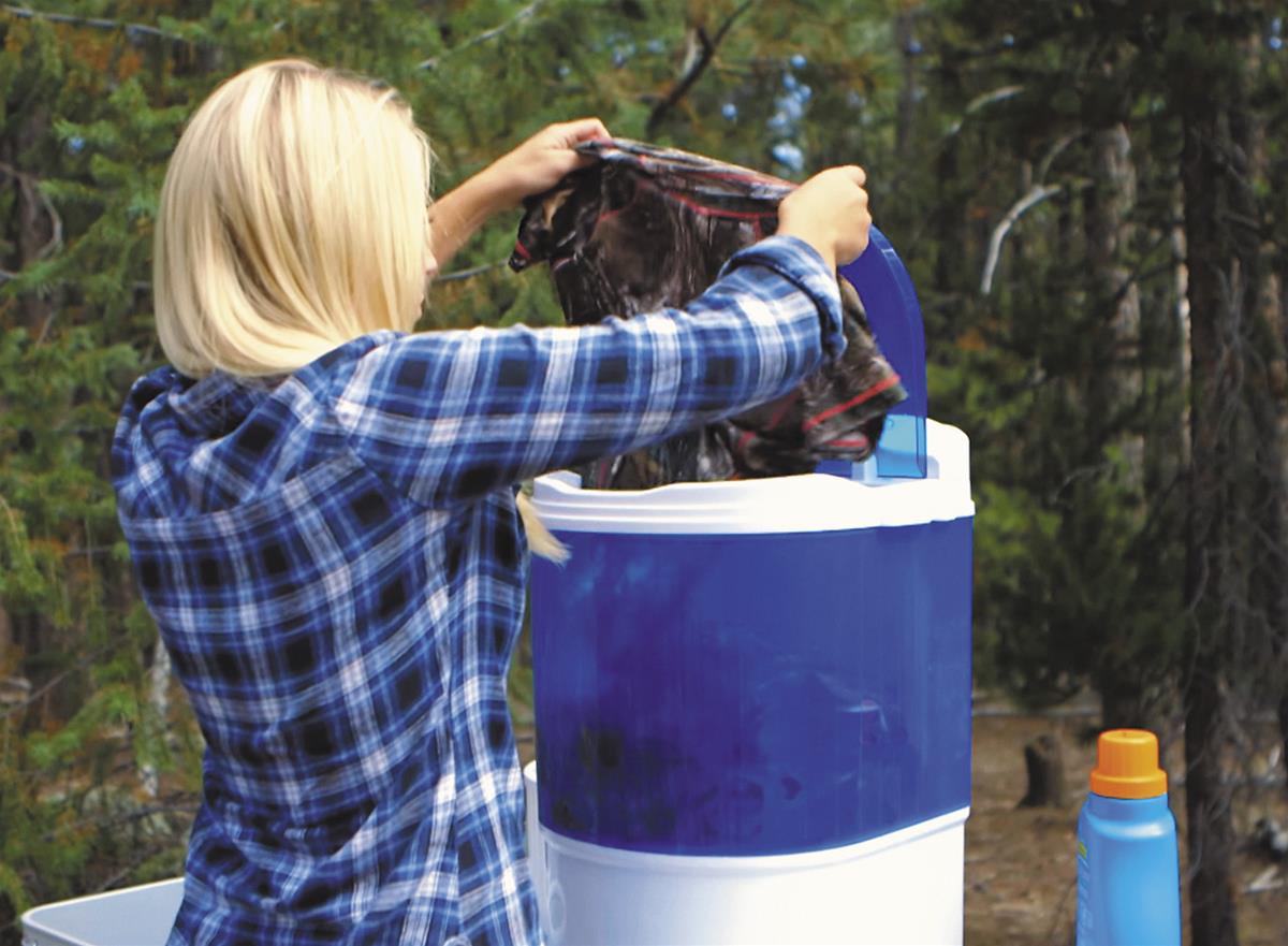 Mr. Heater F235884 Mr. Heater BaseCamp Portable Washing Machine